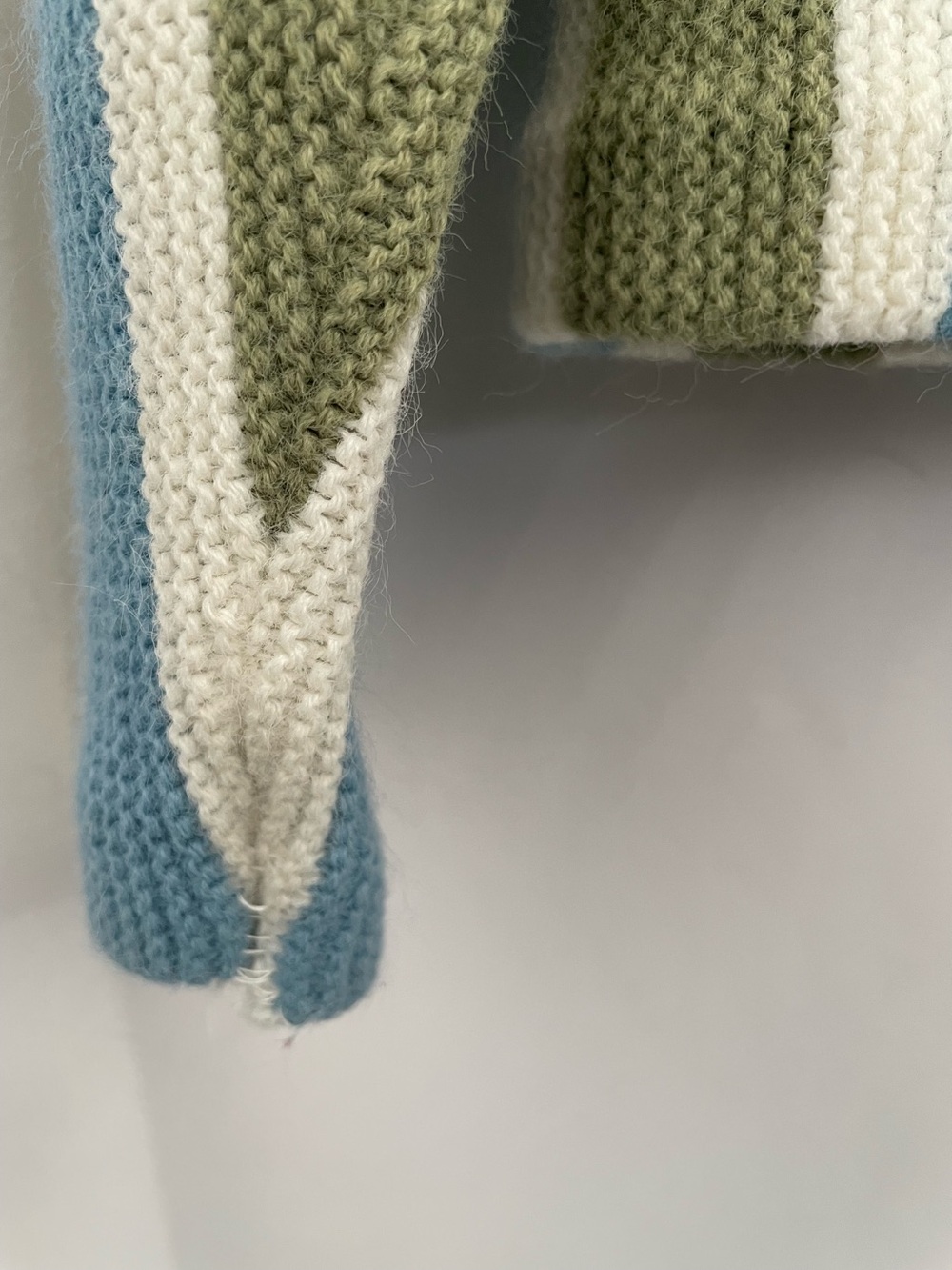 Vintage 60s Striped Crewneck Sweater Cardigan - Blue, Avocado Green & Cream - Picture 6 of 8